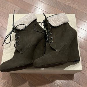 Candela Forest Green Wedges